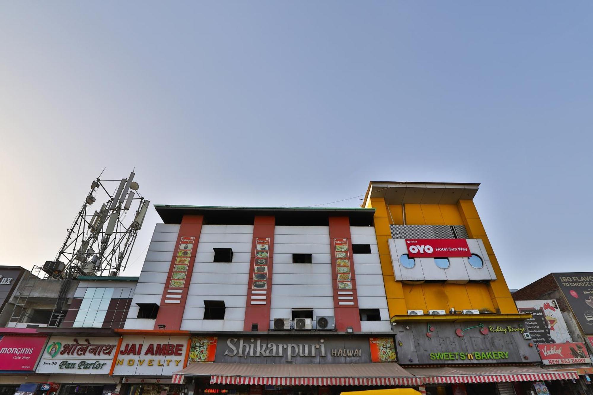 Hotel O Sunway Ahmedabad Exteriör bild