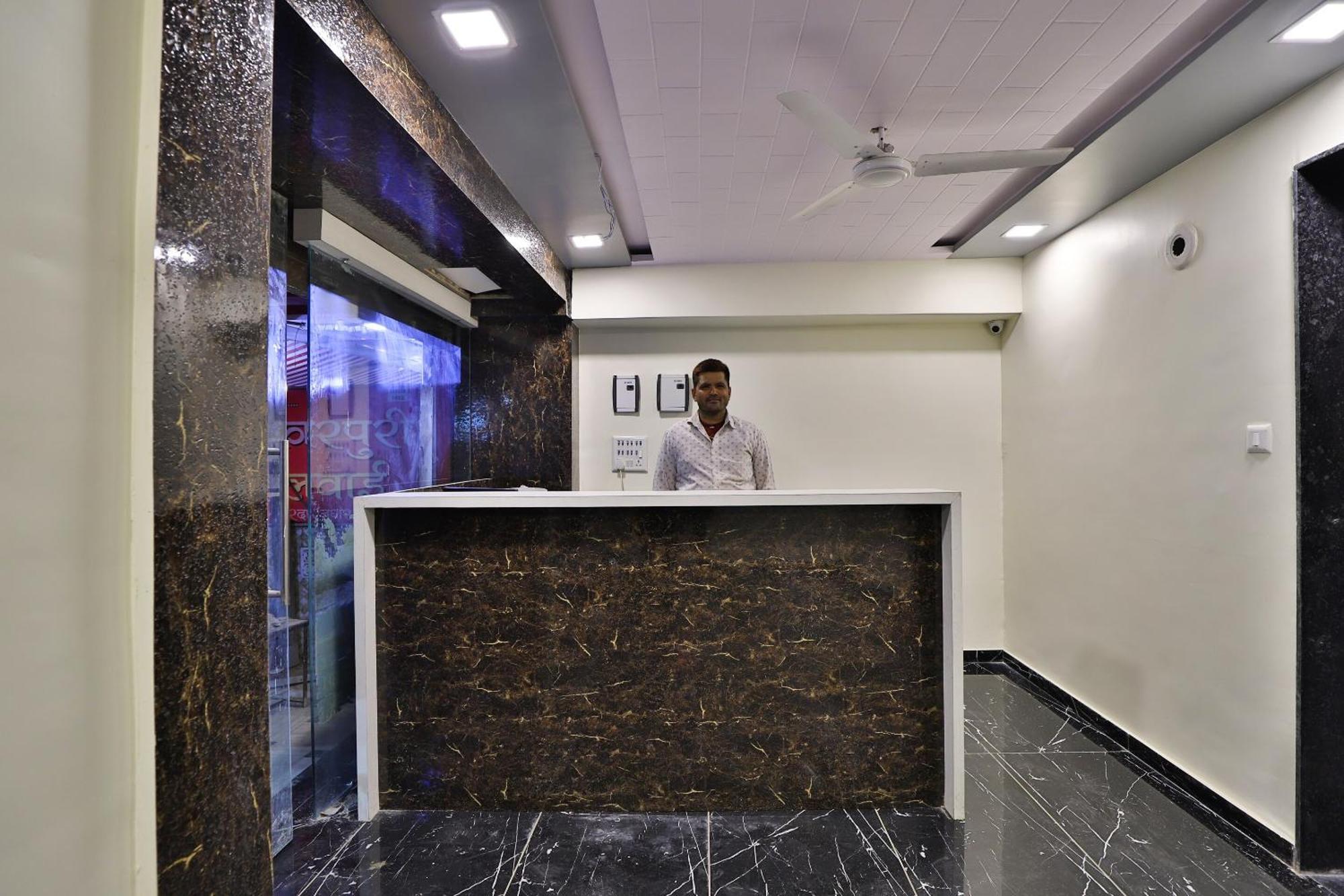 Hotel O Sunway Ahmedabad Exteriör bild
